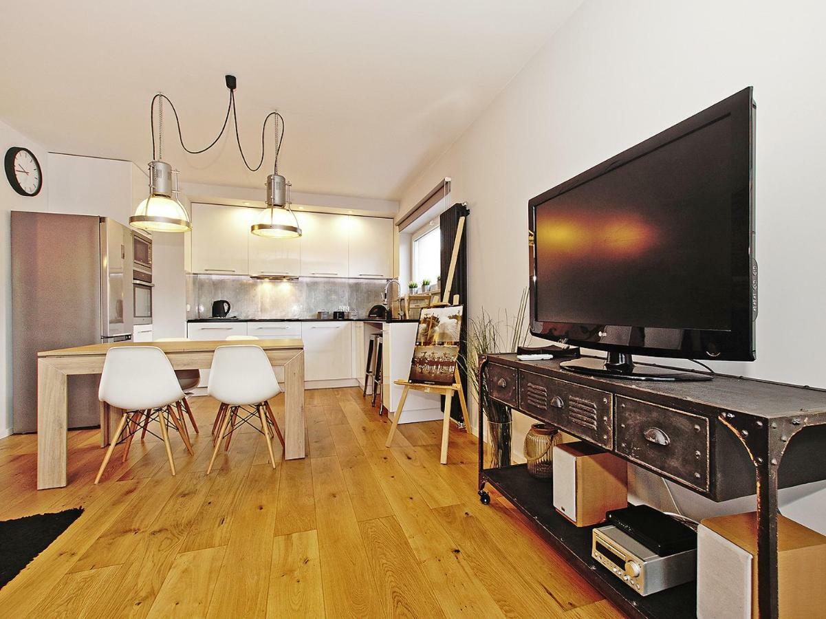 Апартаменты Platinium Kartuska Modern Гданьск Экстерьер фото
